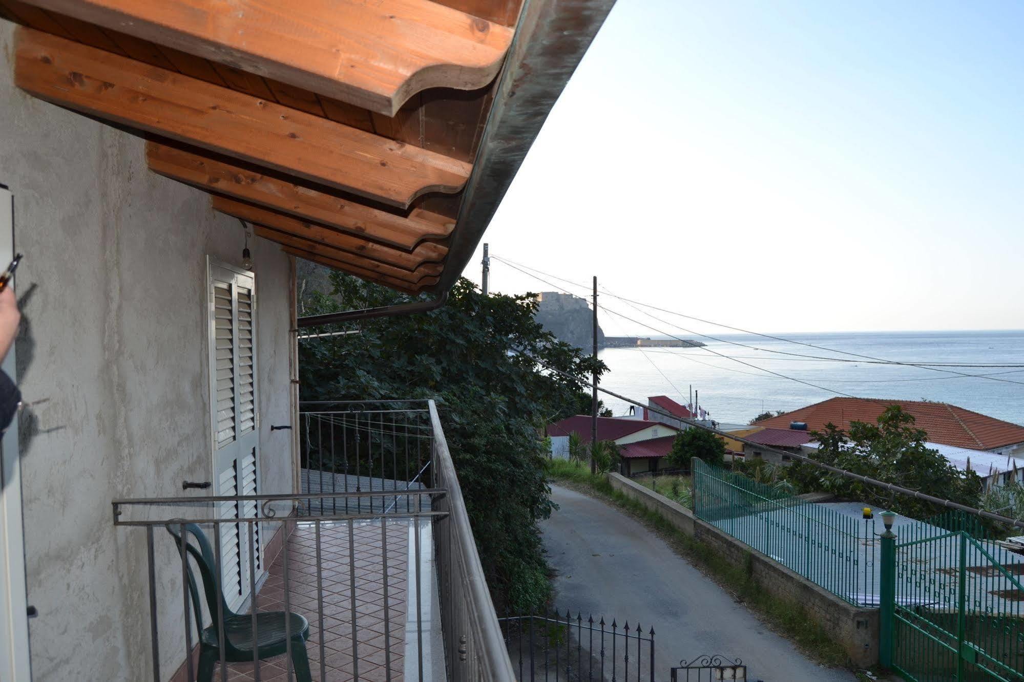 B&B Villa Chianalea Scilla Esterno foto